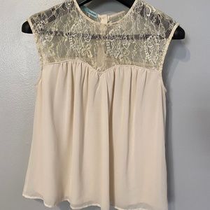 Sleeveless Blouse